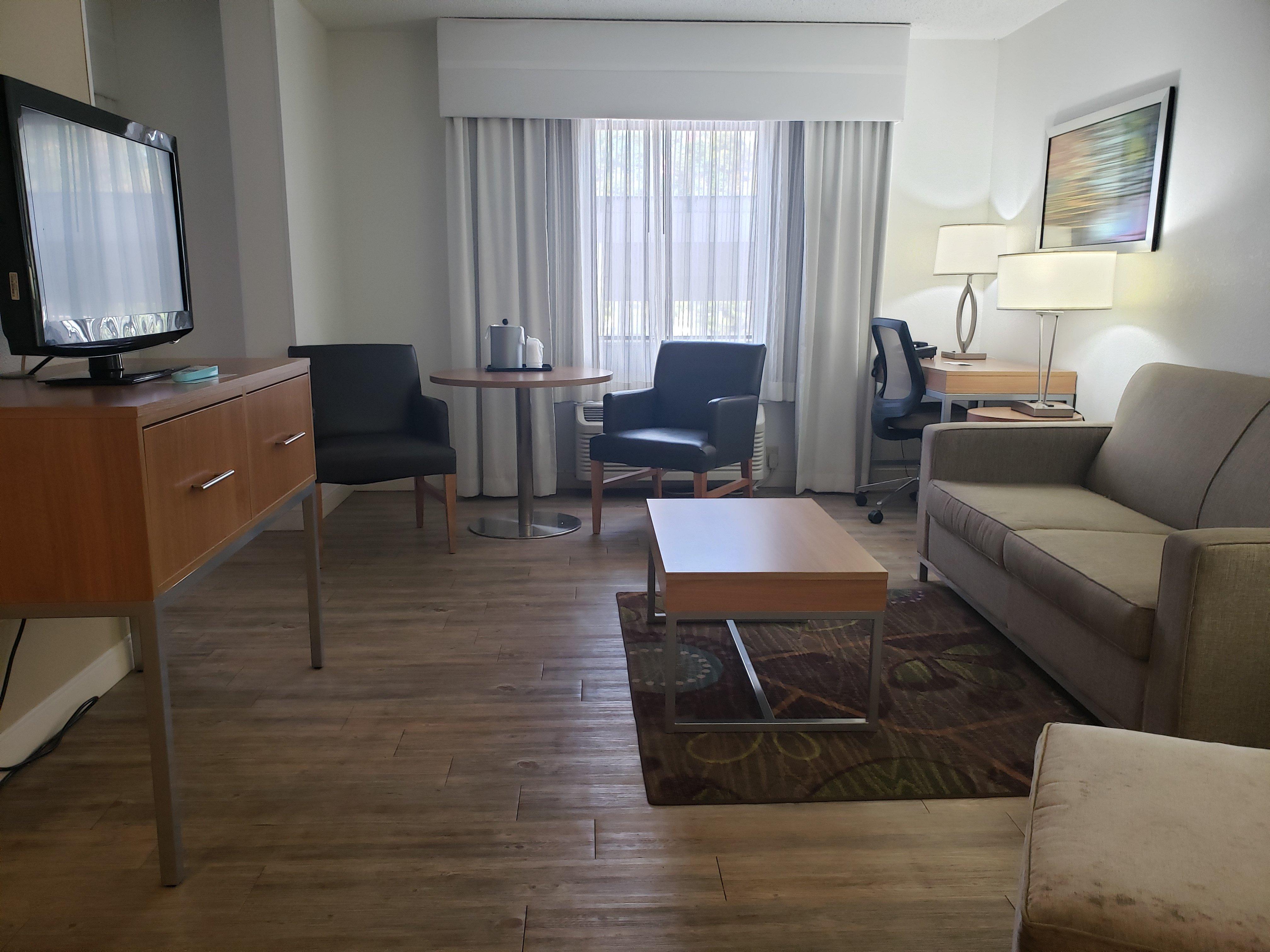 Holiday Inn Express Hotel Pittsburgh-North/Harmarville By Ihg Esterno foto