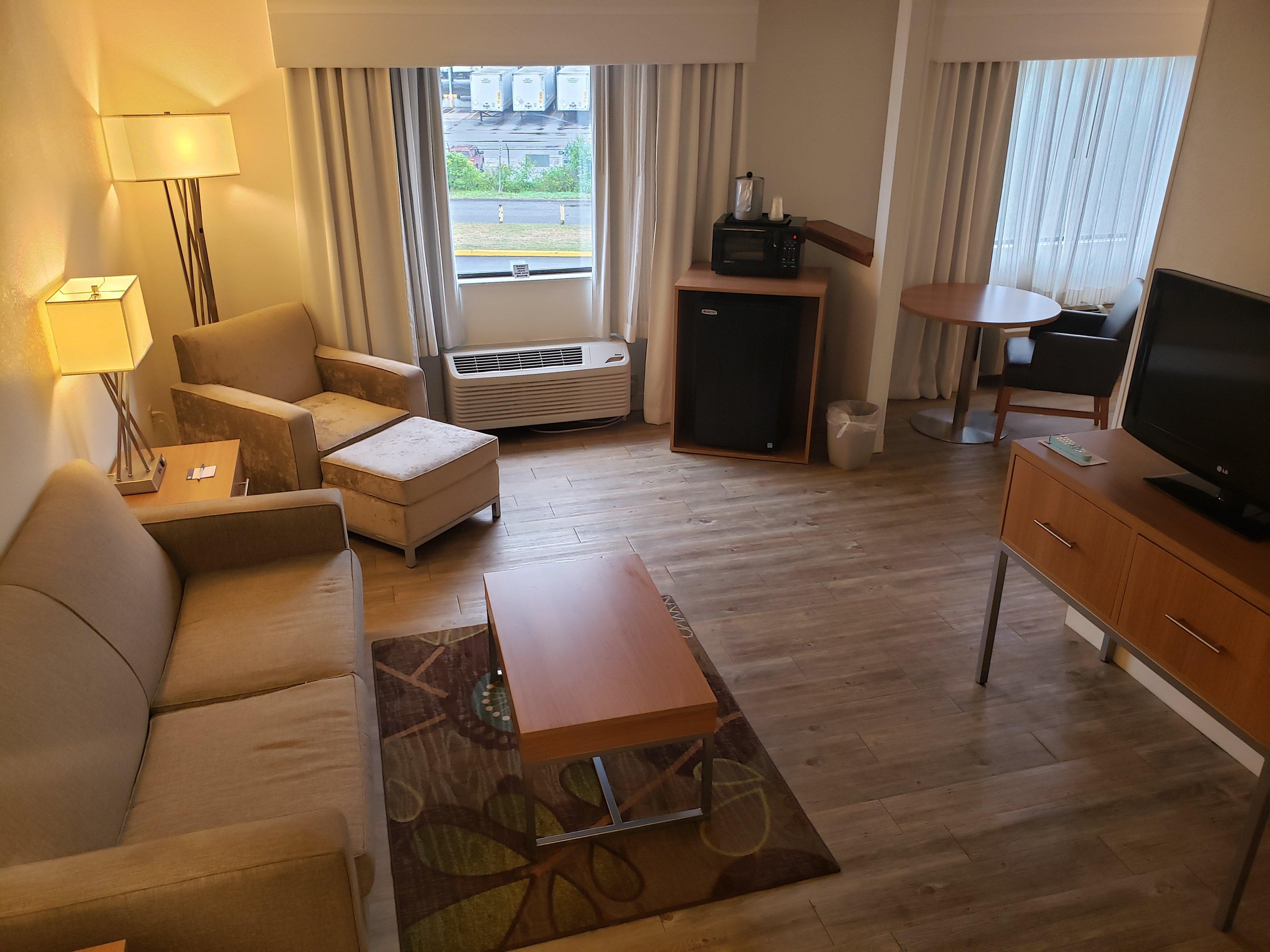 Holiday Inn Express Hotel Pittsburgh-North/Harmarville By Ihg Esterno foto