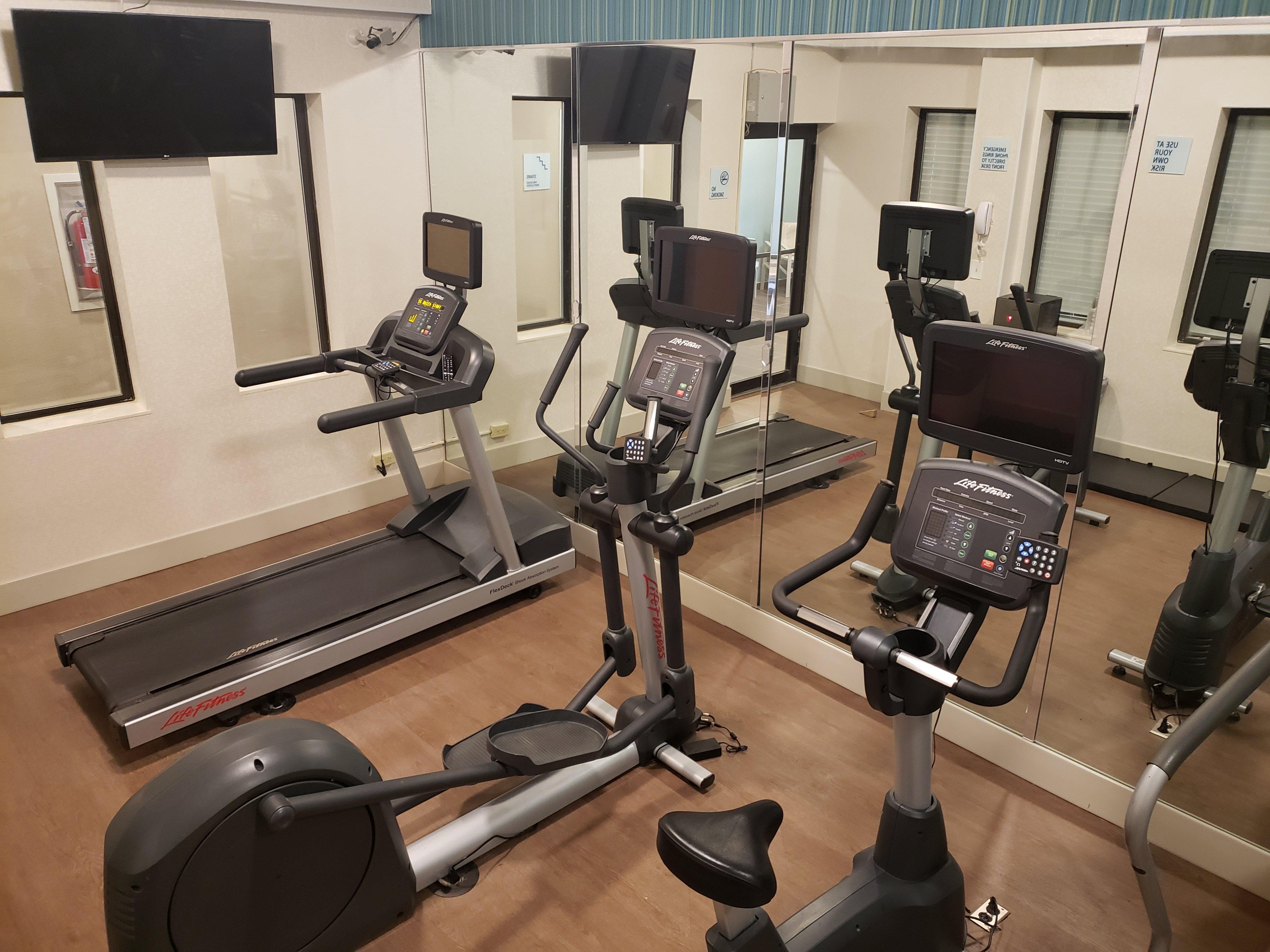 Holiday Inn Express Hotel Pittsburgh-North/Harmarville By Ihg Esterno foto